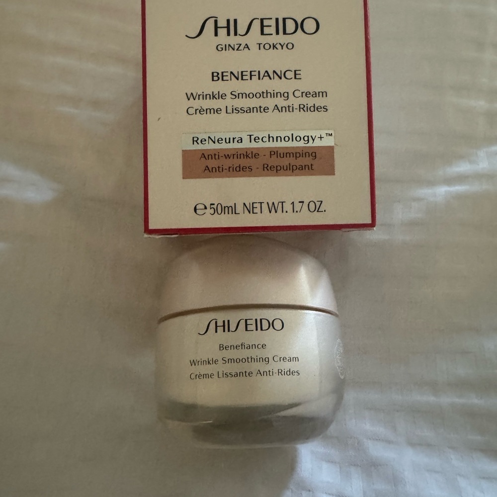 Shiseido Benefiance Wrinkle Smoothing Cream - Cream